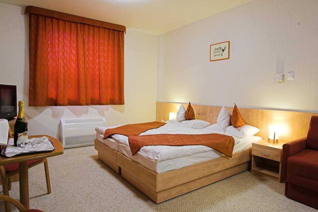 Hotel Voelgyikut Haz Veszprém Pokoj fotografie